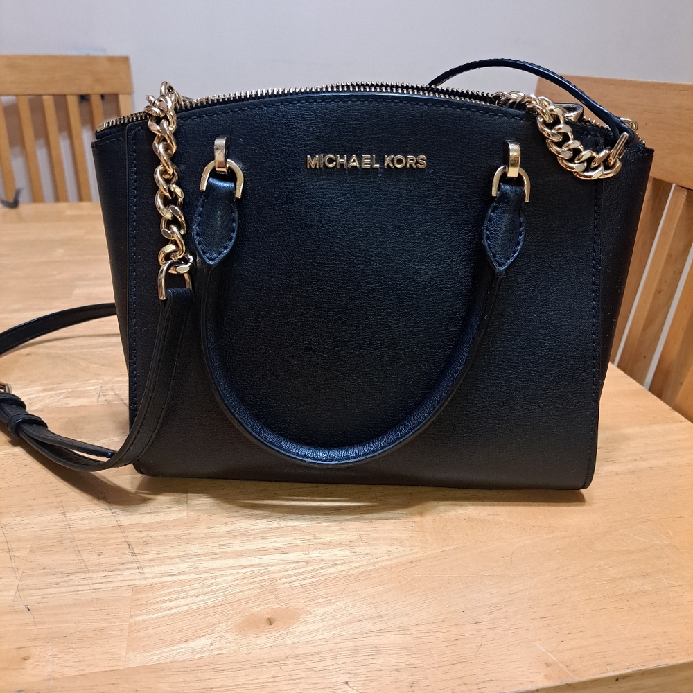 Black Michael Kors handbag